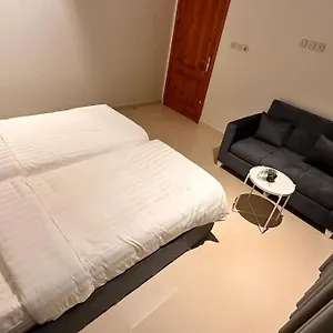 https://102-self-check-in.medinahotel.net